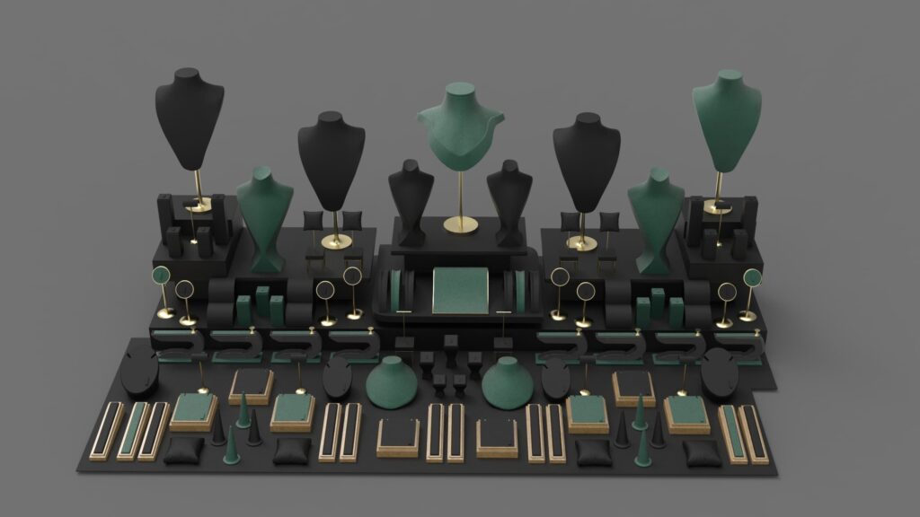 مانکن و دکوراسیون ویترین طلا فروشی (8)